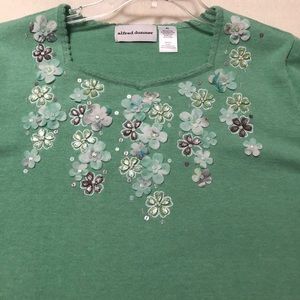 Alfred Dunner lime green sweater.